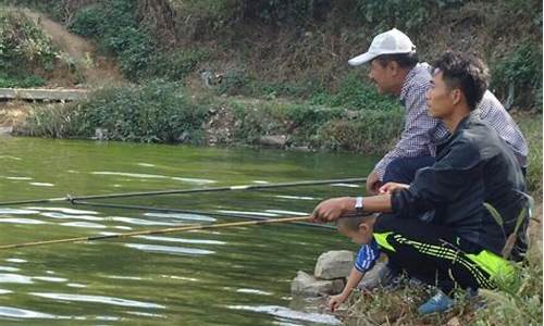 大风天气怎么野钓_大风天气钓鱼用什么