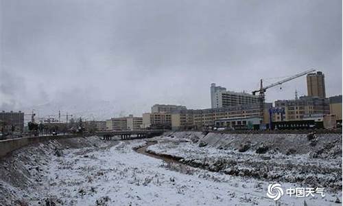 甘肃天气突然下大雪_甘肃下大雪了吗